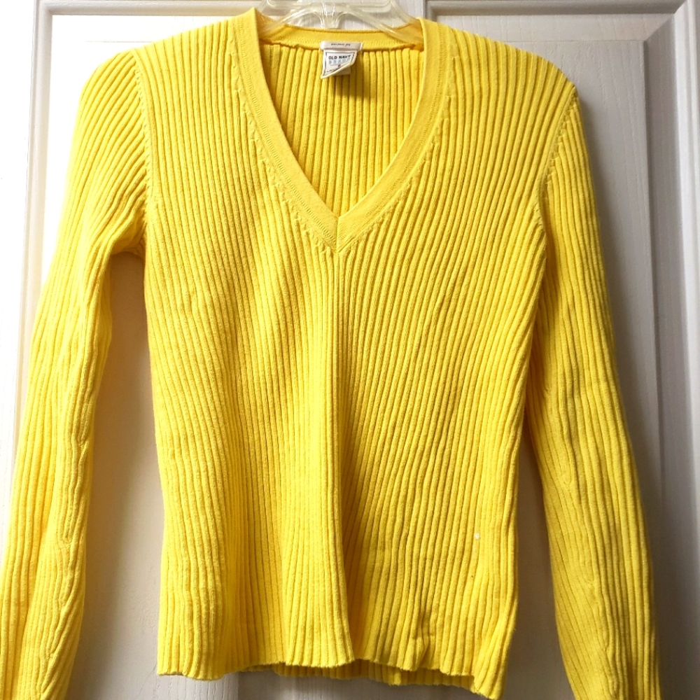 Old Navy Sweater
